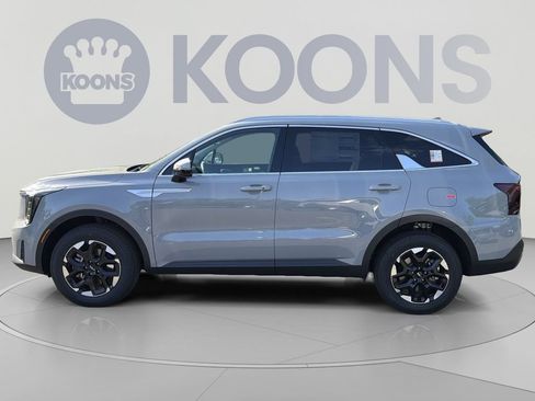 New 2026 Kia Sorento S w/ S Panoramic Sunroof Package AWD/4WD image 2