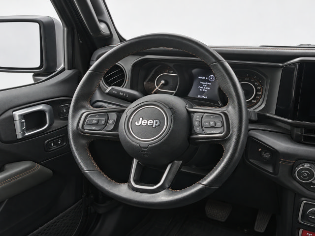 Used 2024 Jeep Gladiator Mojave w/ Convenience Group AWD/4WD image 21