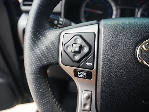 Used 2018 Toyota 4Runner Limited AWD/4WD image 16