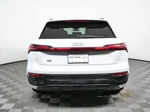 Used 2024 Audi Q8 e-tron Premium Plus AWD/4WD image 10
