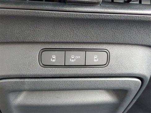 New 2025 Volkswagen ID. Buzz Pro S image 33