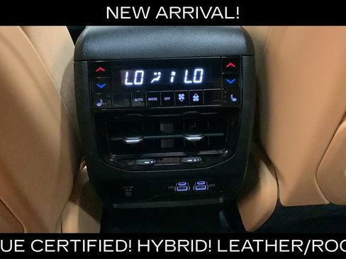 Used 2022 Jeep Grand Cherokee Summit AWD/4WD image 30