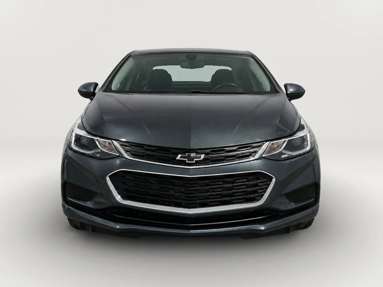 Used 2018 Chevrolet Cruze LT w/ Convenience Package FWD image 2