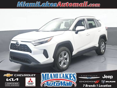Used 2024 Toyota RAV4 XLE AWD/4WD image 1