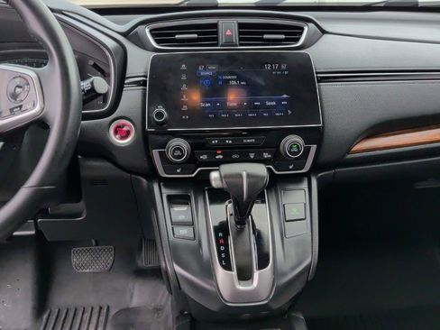 Used 2018 Honda CR-V Touring image 21