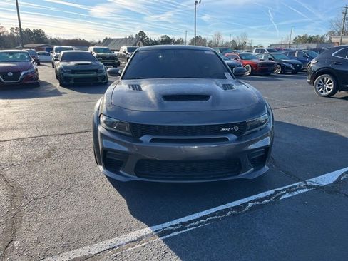 Used 2022 Dodge Charger SRT Hellcat w/ Harman/Kardon Audio Group image 38