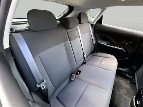 Used 2025 Hyundai Kona SEL FWD image 18