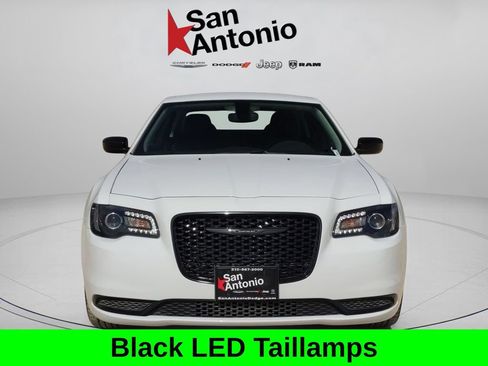Used 2023 Chrysler 300 Touring w/ Sport Appearance Package RWD image 5