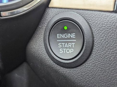 Used 2022 Ford Escape Titanium w/ Titanium Premium Package image 41