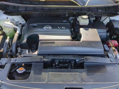 Used 2016 Nissan Murano Platinum w/ Platinum Technology Package image 23