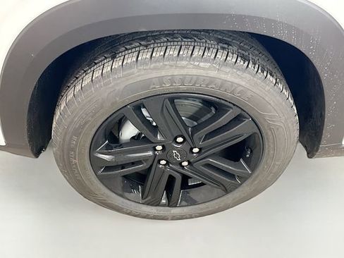 New 2026 Chevrolet Trax ACTIV w/ Sunroof Package image 32