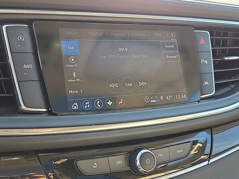 Used 2023 Buick Enclave Essence w/ Experience Buick Package image 22