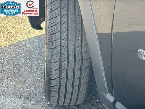 Certified 2018 Jeep Compass Sport w/ Tech Group image 11