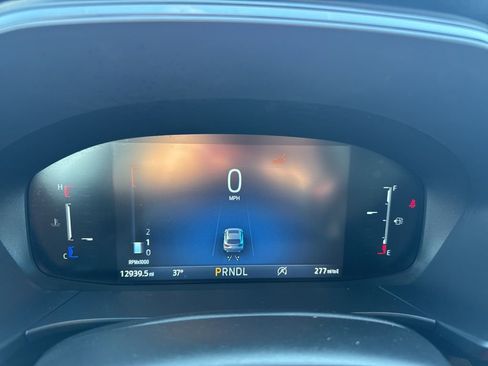 Used 2025 Ford Escape ST-Line image 14