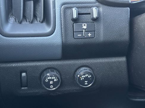 Used 2019 Chevrolet Colorado Z71 image 20