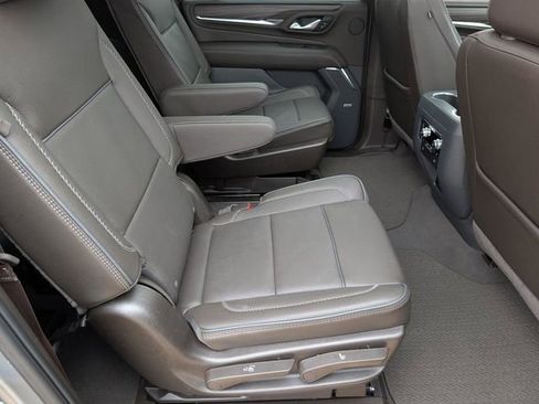 Used 2024 GMC Yukon XL Denali w/ Max Trailering Package image 32