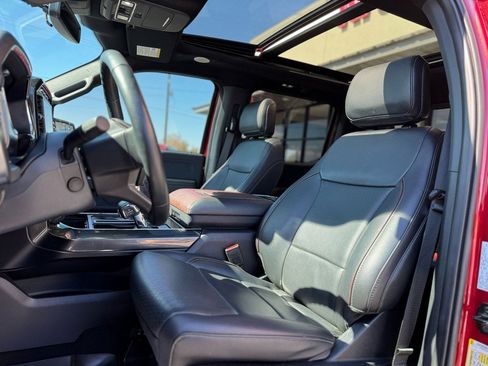 Used 2022 Ford F150 Lariat w/ Equipment Group 502A High image 18