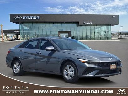 New 2026 Hyundai Elantra SE