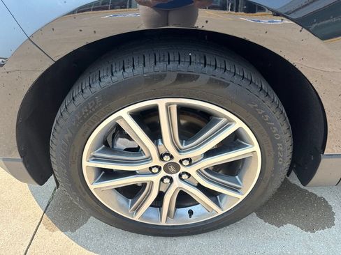 Certified 2024 Ford Edge Titanium AWD/4WD image 6