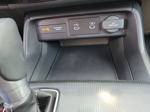 Used 2025 Honda Civic Sport image 27