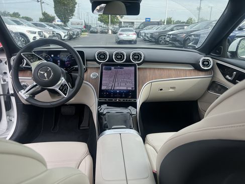 Certified 2023 Mercedes-Benz C 300 4MATIC Sedan image 30