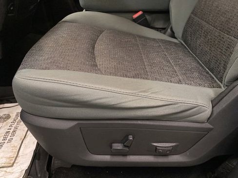 Used 2014 RAM 3500 Big Horn image 13