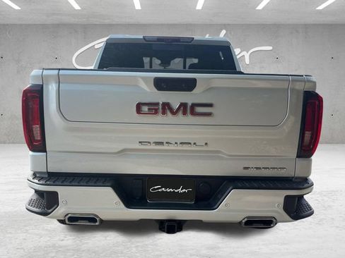Used 2023 GMC Sierra 1500 Denali w/ Denali Reserve Package AWD/4WD image 19