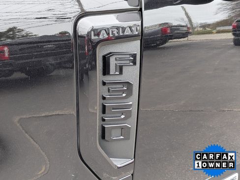 Used 2022 Ford F350 Lariat w/ Tremor Off-Road Package AWD/4WD image 12