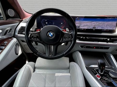 Used 2023 BMW XM AWD/4WD image 8