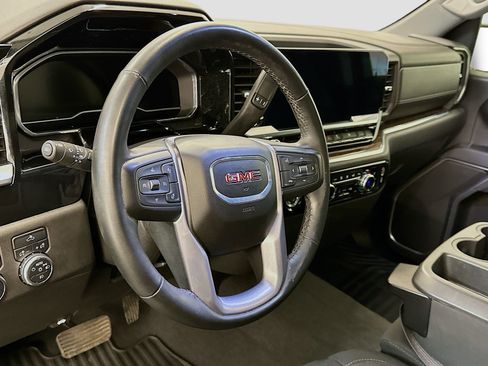 Used 2023 GMC Sierra 1500 Elevation image 18