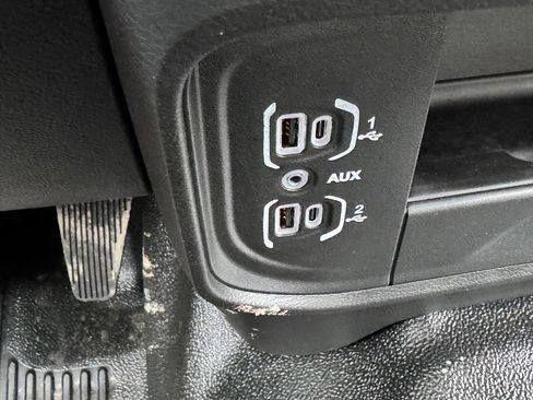 New 2026 RAM 5500 Tradesman w/ Chrome Appearance Group AWD/4WD image 19
