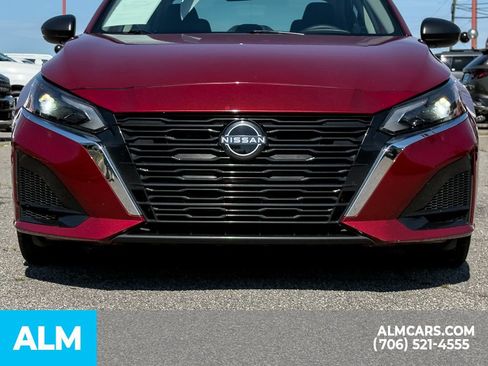 Used 2025 Nissan Altima 2.5 SV FWD image 6