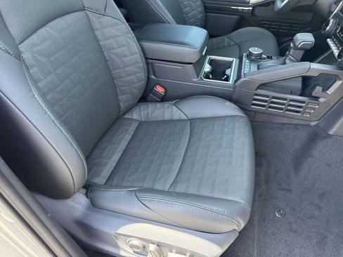 Used 2025 Toyota Tacoma TRD Off-Road w/ TRD Off Road Premium Package image 13