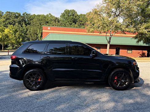 Used 2020 Jeep Grand Cherokee SRT AWD/4WD image 4