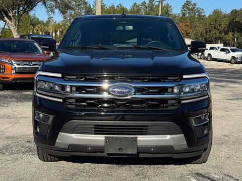 Used 2024 Ford Expedition Max Limited image 2