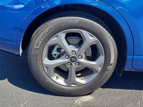 Certified 2023 Ford Escape ST-Line w/ Tech Pack #1 image 5