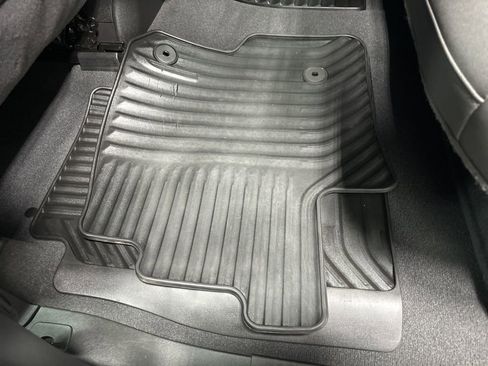 Used 2024 Chevrolet Silverado 1500 RST w/ Convenience Package II image 22