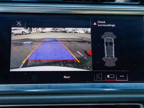 Used 2022 Audi Q3 2.0T Premium image 24