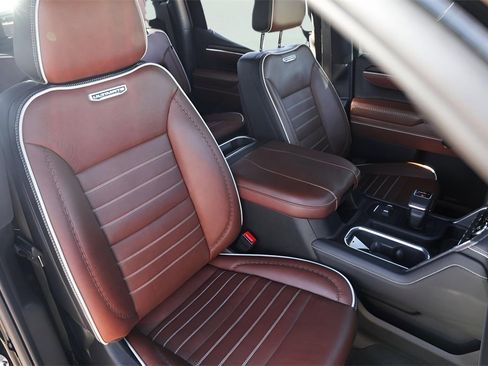 Certified 2025 GMC Sierra 1500 Denali Ultimate image 33