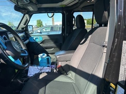 Used 2020 Jeep Wrangler Unlimited Sport AWD/4WD image 26
