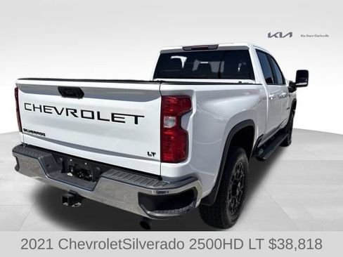 Used 2021 Chevrolet Silverado 2500 LT w/ Convenience Package AWD/4WD image 8