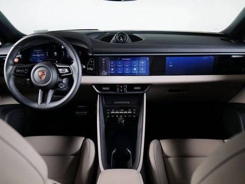 New 2026 Porsche Macan 4S Electric AWD/4WD image 12