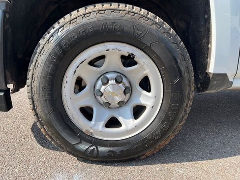 Used 2019 Chevrolet Silverado 1500 W/T w/ WT Convenience Package AWD/4WD image 19