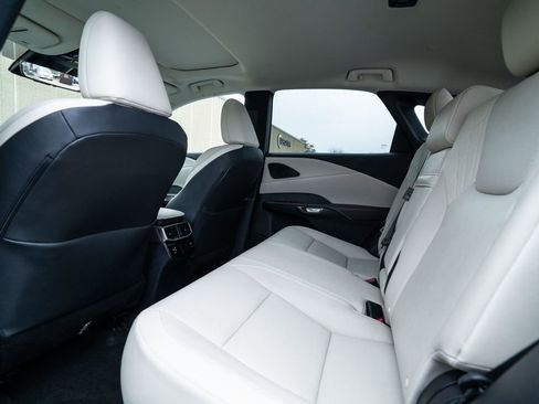 Used 2023 Lexus RX 350 Premium image 38