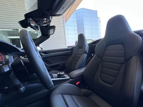 Used 2025 Porsche 911 Carrera S RWD image 5