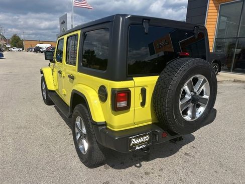 Used 2023 Jeep Wrangler Sahara w/ Cold Weather Group image 8