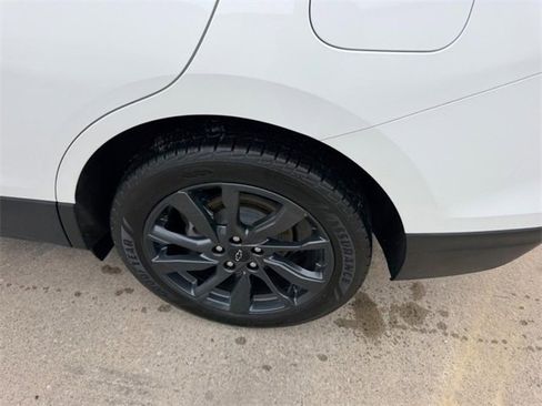 Used 2022 Chevrolet Equinox RS image 7