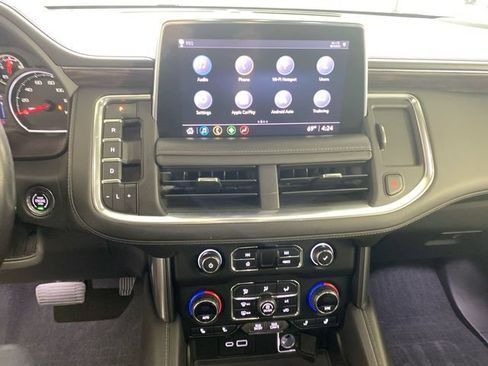 Used 2021 Chevrolet Tahoe Z71 w/ Z71 Signature Package AWD/4WD image 38