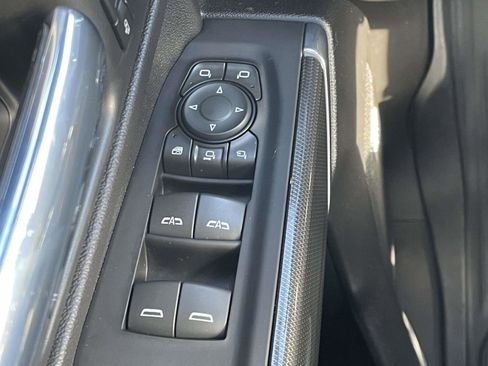 Used 2023 GMC Sierra 2500 AT4 w/ AT4 Premium Plus Package image 10