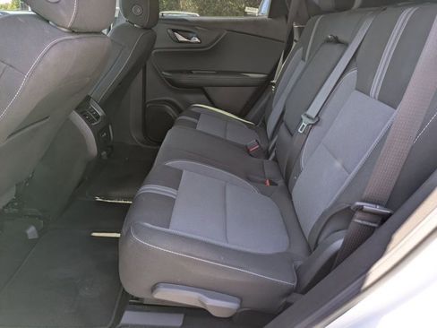 Used 2025 Chevrolet Blazer LT image 28
